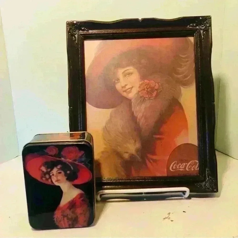 Coca  Cola collectible pair.